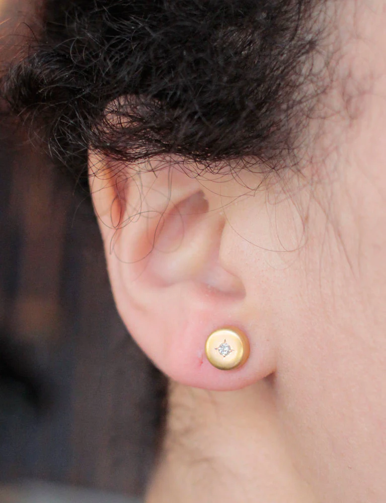 Puces d'Oreilles XIXe Or Brossé et Diamants - Image 4