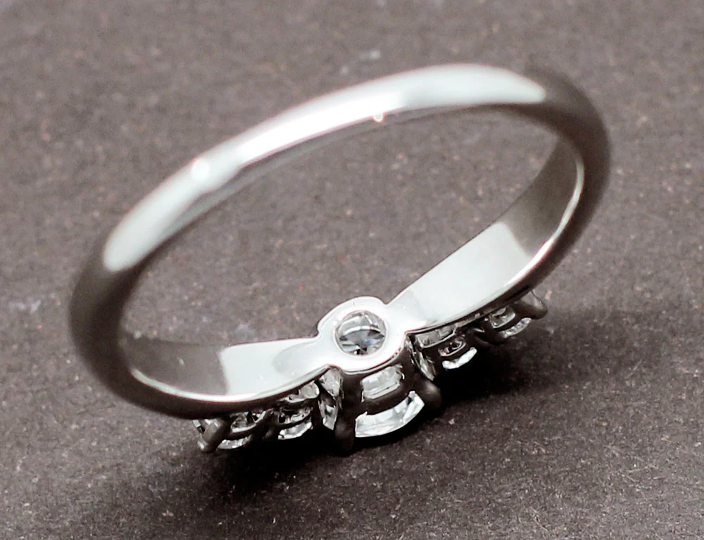 Solitaire Accompagné Or Blanc Diamants - Image 5