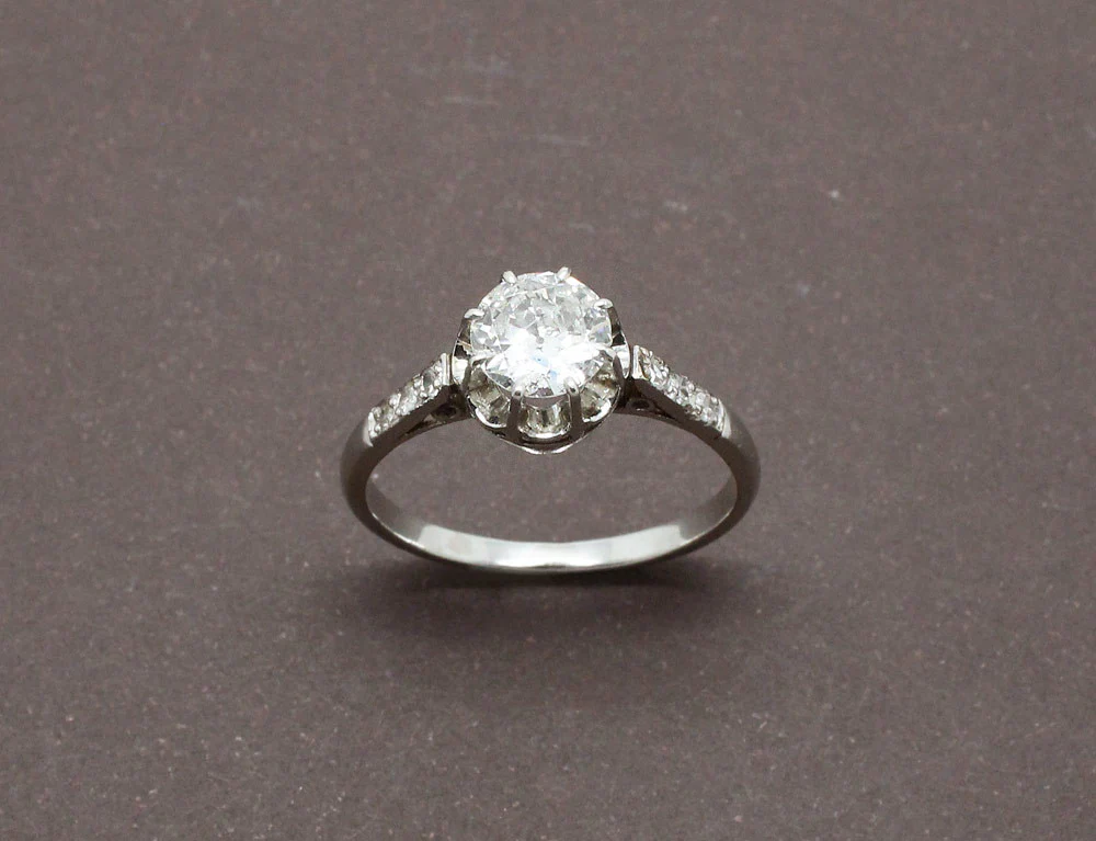 Solitaire Ancien Diamant Platine - Image 2