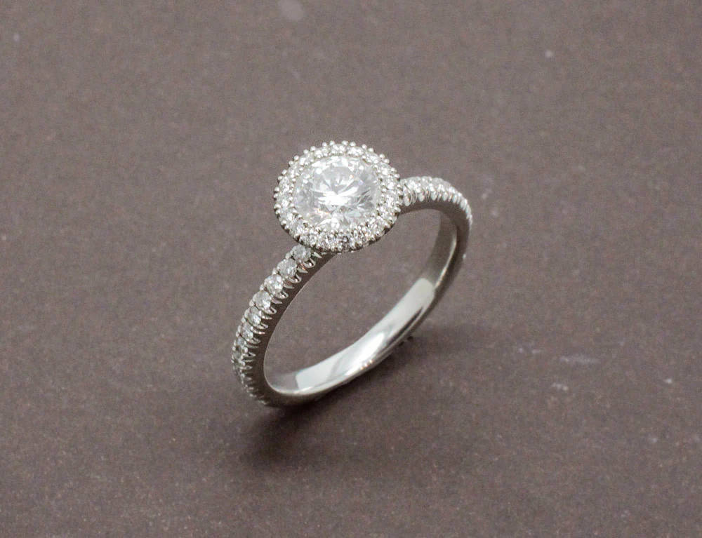 Solitaire "Aura" De Beers Platine Diamants