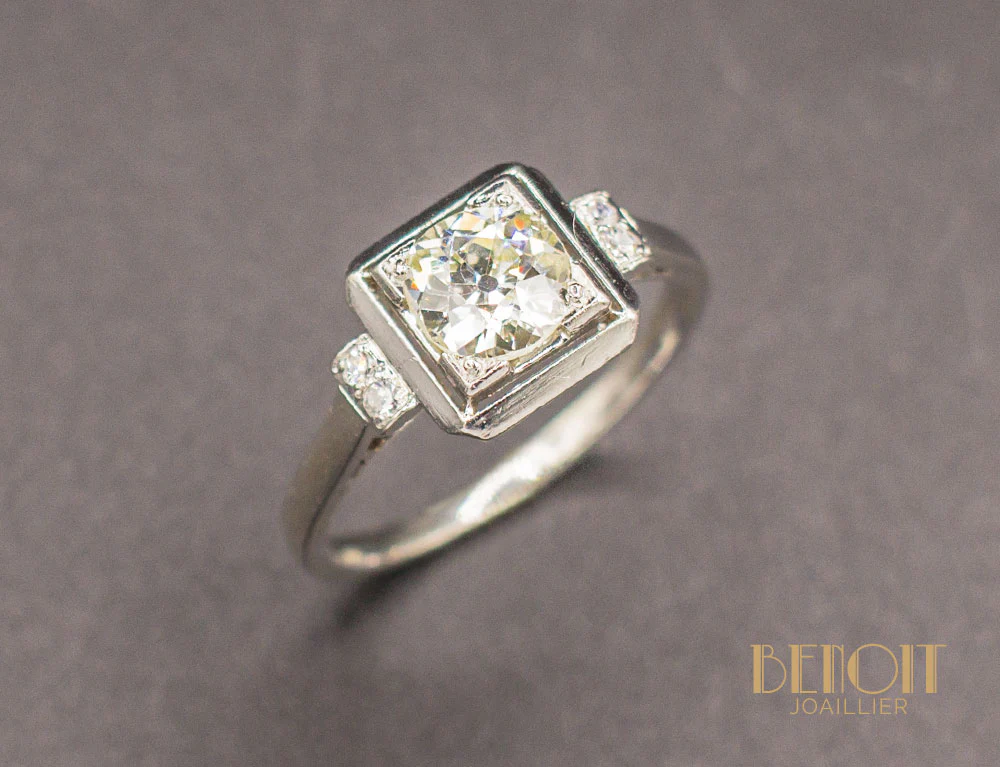 Solitaire Carré Art Déco Diamant