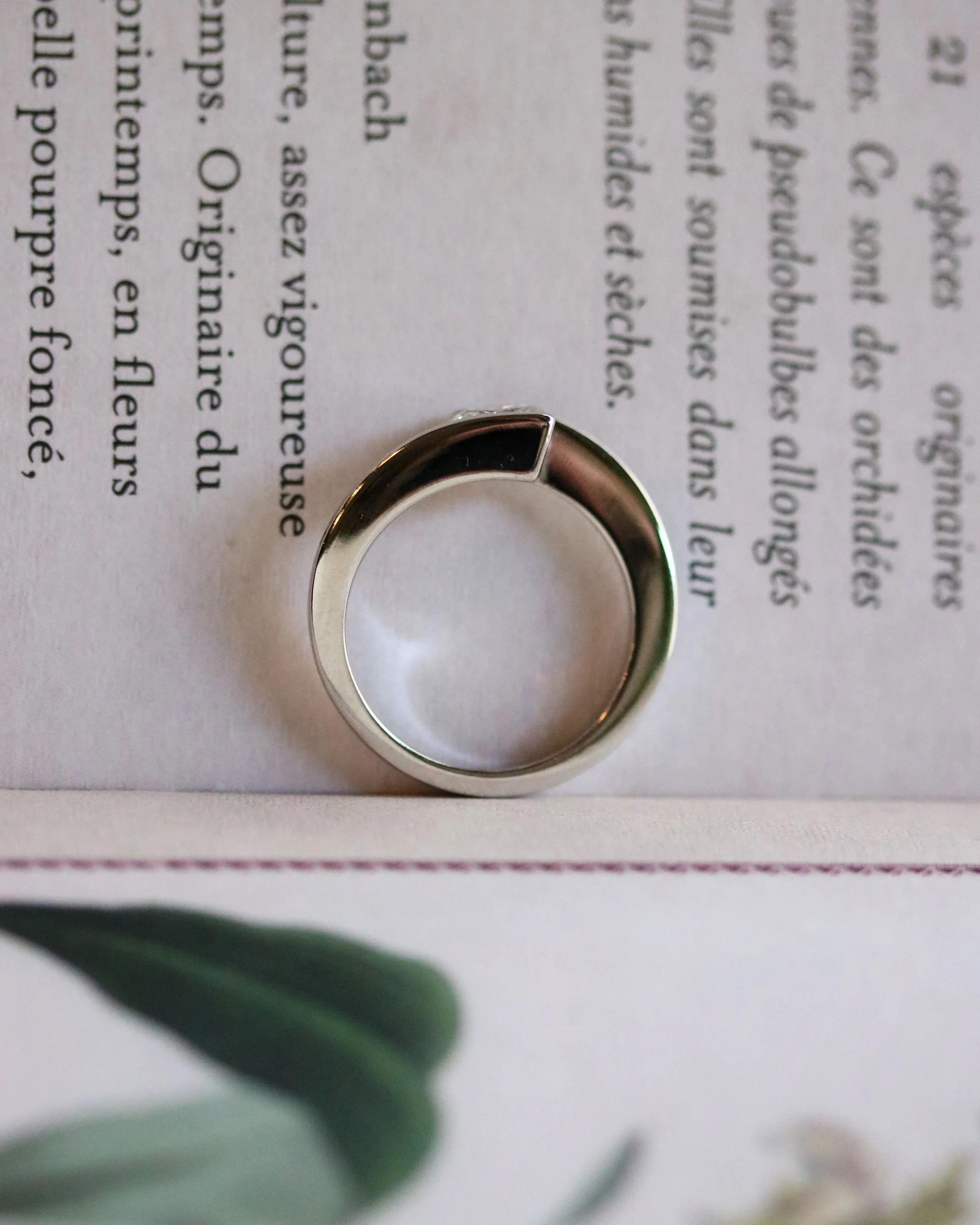 Solitaire Moderne Diamant Or blanc - Image 5