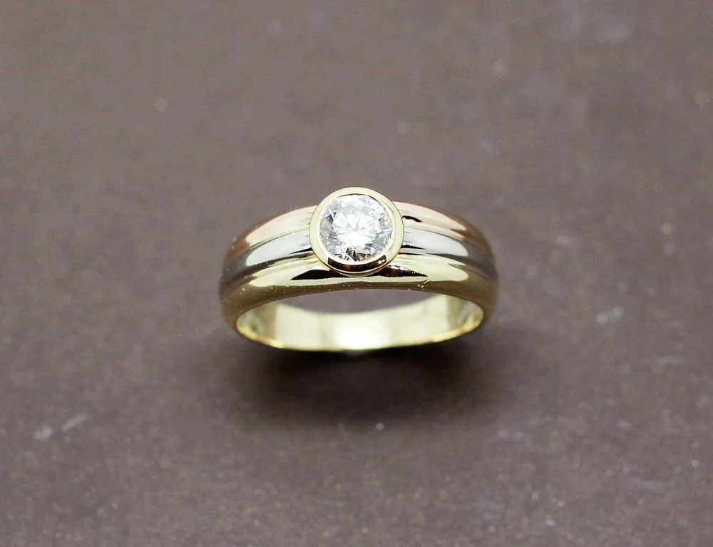 Solitaire Trois Ors et Diamants - Image 2