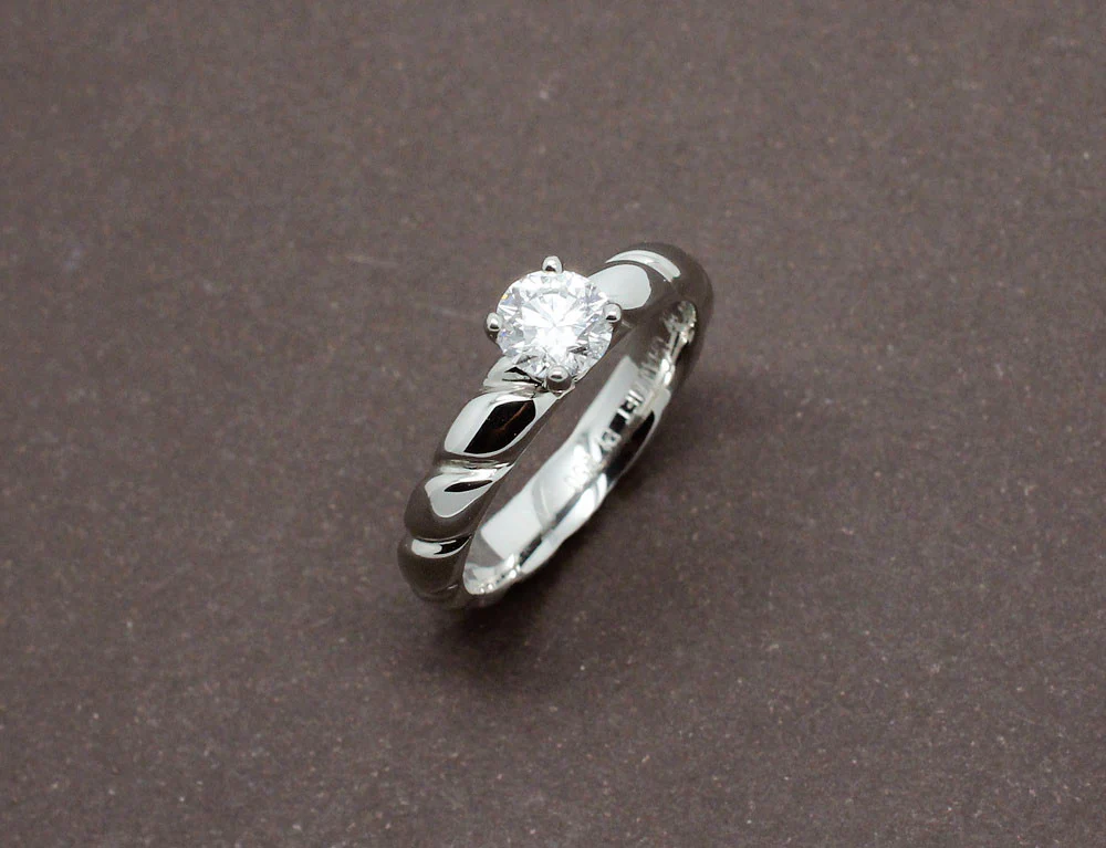 Solitaire Chaumet "Torsade" Platine Diamant 0.5 ct